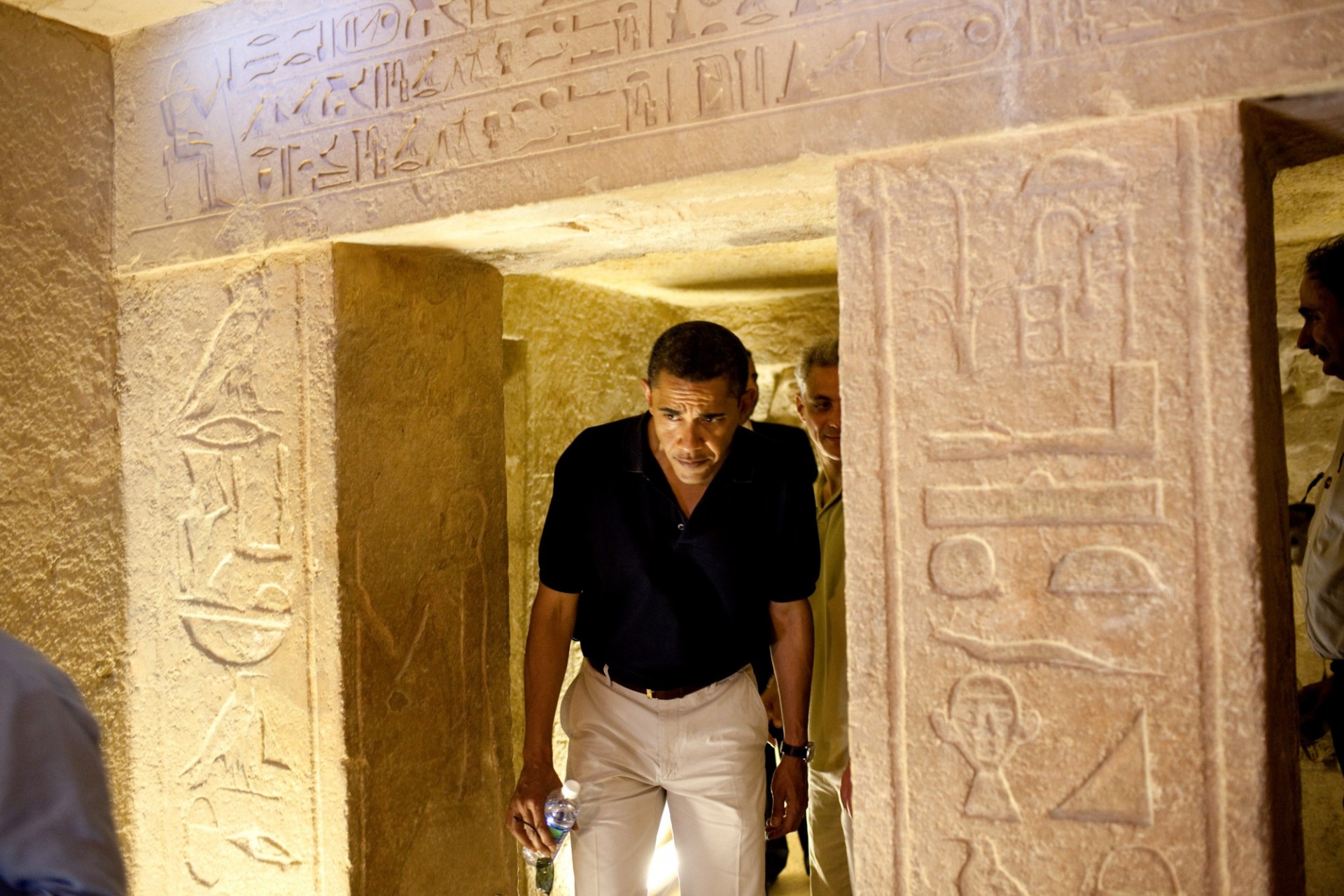 Barack Obama walks through Egyptian tombs