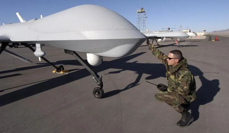 US Armyman with a drone figher jet