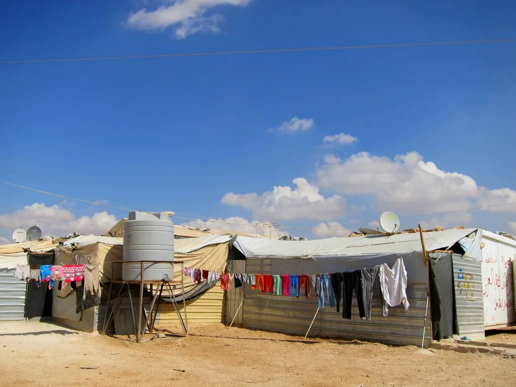 Laundry hanging to dry.  (Credit: Zenobia Azeem, October 2014)